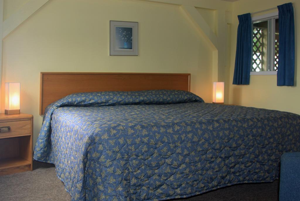 Topmast Motel Lunenburg Phòng bức ảnh