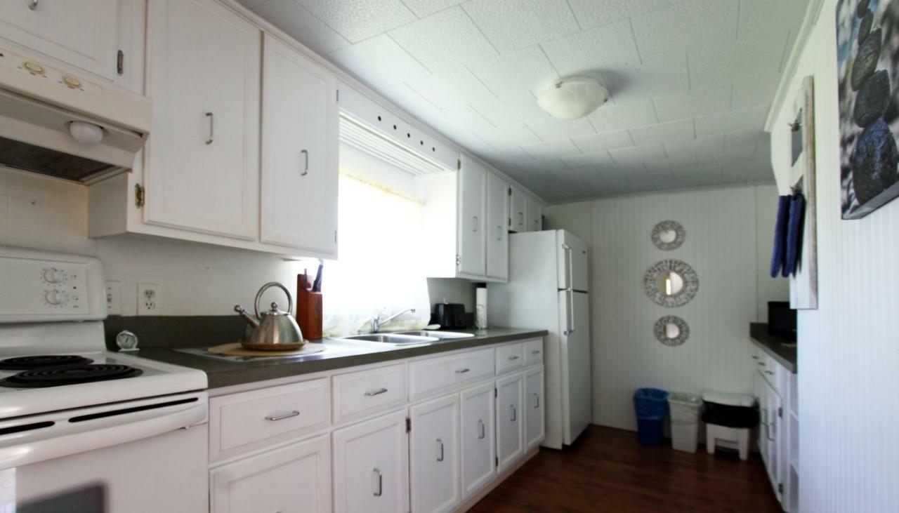 Topmast Motel Lunenburg Ngoại thất bức ảnh